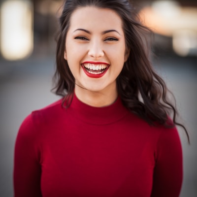 Elena F.
